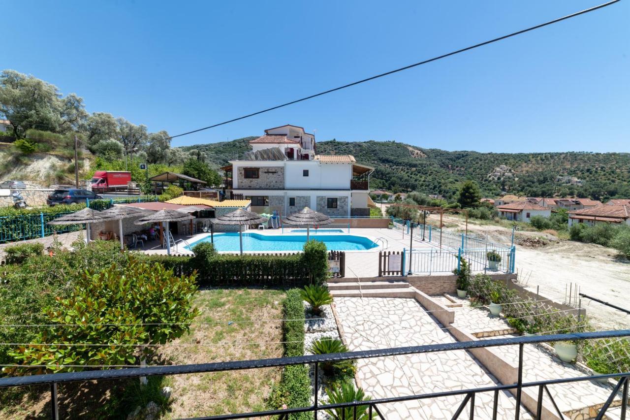 Lambrini Studios Parga Bagian luar foto