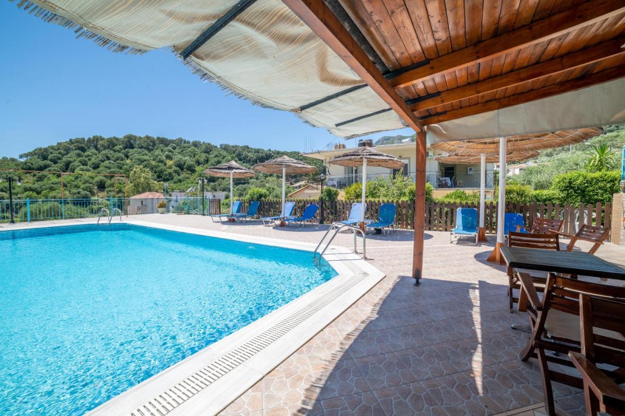 Lambrini Studios Parga Bagian luar foto