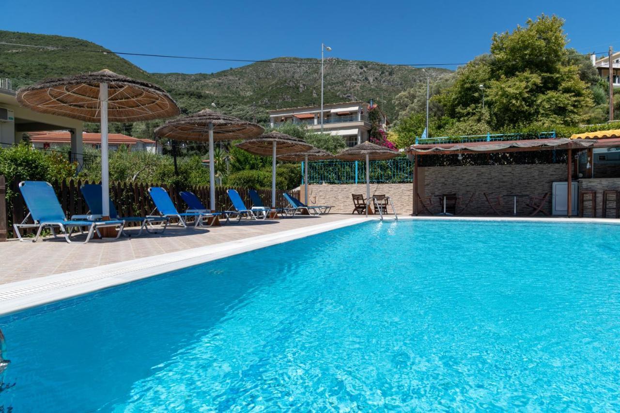 Lambrini Studios Parga Bagian luar foto